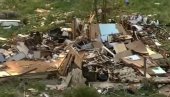 СТРАВИЧНА НЕСРЕЋА У АМЕРИЦИ: Авион се срушио на кућу, четири особе погинуле! (ВИДЕО) СТРАВИЧНА НЕСРЕЋА У АМЕРИЦИ: Авион се срушио на кућу, четири особе погинуле! (ВИДЕО)