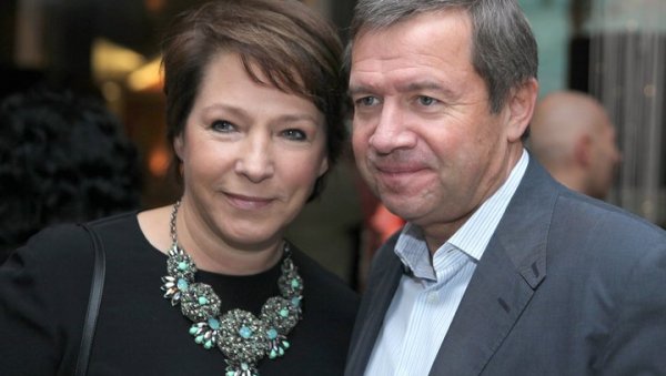 ЈЕЉЦИНОВА ЋЕРКА КУПИЛА ВИЛУ ОД 15 МИЛИОНА ЕВРА: Татјана и супруг Валентин пазарили некретнину од 2.500 квадрата на Карибима ЈЕЉЦИНОВА ЋЕРКА КУПИЛА ВИЛУ ОД 15 МИЛИОНА ЕВРА: Татјана и супруг Валентин пазарили некретнину од 2.500 квадрата на Карибима