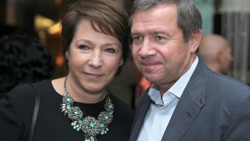 ЈЕЉЦИНОВА ЋЕРКА КУПИЛА ВИЛУ ОД 15 МИЛИОНА ЕВРА: Татјана и супруг Валентин пазарили некретнину од 2.500 квадрата на Карибима ЈЕЉЦИНОВА ЋЕРКА КУПИЛА ВИЛУ ОД 15 МИЛИОНА ЕВРА: Татјана и супруг Валентин пазарили некретнину од 2.500 квадрата на Карибима