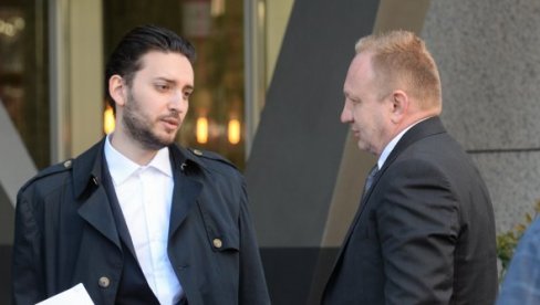 PUKLA TIKVA U OPOZICIJI: Đilas oterao Pokret slobodnih građana i Pavla Grbovića! PUKLA TIKVA U OPOZICIJI: Đilas oterao Pokret slobodnih građana i Pavla Grbovića!