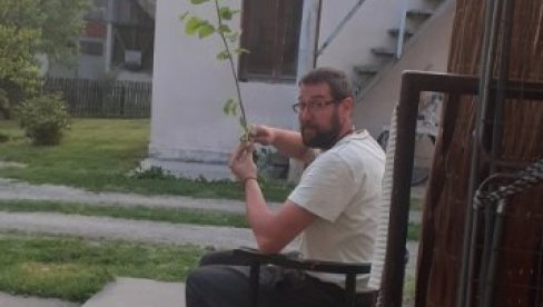 ЂУРЂЕВДАНСКИ КРСТИЋИ: Древни обичај негује се у Јадру ЂУРЂЕВДАНСКИ КРСТИЋИ: Древни обичај негује се у Јадру