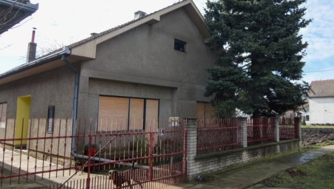 BELA IZA REŠETAKA DO 4. JUNA: Produžen pritvor osumnjičenom za ubistvo supruge u Temerinu BELA IZA REŠETAKA DO 4. JUNA: Produžen pritvor osumnjičenom za ubistvo supruge u Temerinu