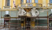 АТЛАСИ У НОВОМ РУХУ: Ускоро обнова фасаде Градске библиотеке у Суботици АТЛАСИ У НОВОМ РУХУ: Ускоро обнова фасаде Градске библиотеке у Суботици