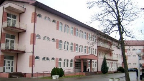 ZA UBISTVO OCA 16 GODINA: U Osnovnom sudu izrečena prvostepena presuda Daliboru Jovičeviću (35) iz Brčkog ZA UBISTVO OCA 16 GODINA: U Osnovnom sudu izrečena prvostepena presuda Daliboru Jovičeviću (35) iz Brčkog