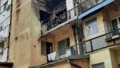 ФОТОГРАФИЈЕ ЗГРАДЕ НАКОН ПОЖАРА У НИШУ: Уништена два стана - полиција врши увиђај (ФОТО) ФОТОГРАФИЈЕ ЗГРАДЕ НАКОН ПОЖАРА У НИШУ: Уништена два стана - полиција врши увиђај (ФОТО)