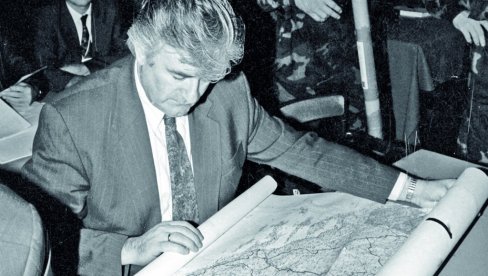 ЕКСКЛУЗИВНО - АУТОРСКИ ТЕКСТ РАДОВАНА КАРАЏИЋА: Немачка је одговорна за крваво комадање Југославије ЕКСКЛУЗИВНО - АУТОРСКИ ТЕКСТ РАДОВАНА КАРАЏИЋА: Немачка је одговорна за крваво комадање Југославије