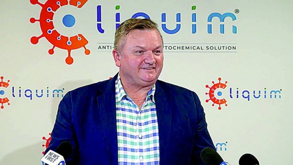 СРБИН ИЗ ПЕРТА ИЗУМЕО СПРЕЈ ПРОТИВ КОРОНЕ! Препарат др Велимира Пајића постао медицински хит у Аустралији СРБИН ИЗ ПЕРТА ИЗУМЕО СПРЕЈ ПРОТИВ КОРОНЕ! Препарат др Велимира Пајића постао медицински хит у Аустралији