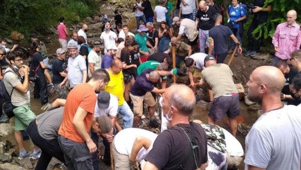 БРИГА ЗА ПРИРОДУ И ЧОВЕКА: Удружења грађана из Панчева боре се за здравији живот у њиховом граду и Србији БРИГА ЗА ПРИРОДУ И ЧОВЕКА: Удружења грађана из Панчева боре се за здравији живот у њиховом граду и Србији