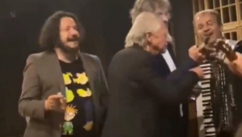 SKANDAL U REGIONU: Komšić i mediji u BiH osuli sramnu paljbu po Handkeu, Kusturici i Bazdulju SKANDAL U REGIONU: Komšić i mediji u BiH osuli sramnu paljbu po Handkeu, Kusturici i Bazdulju