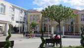 АЛБАНСКА ПРОВОКАЦИЈА У ПРЕШЕВУ: Срби напустили заседање јер им није обезбеђен превод АЛБАНСКА ПРОВОКАЦИЈА У ПРЕШЕВУ: Срби напустили заседање јер им није обезбеђен превод
