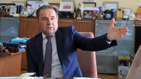 РАСИМ ЉАЈИЋ ПОТВРДИО ДА ЖЕЛИ ДА БУДЕ ПРЕДСЕДНИК ФСС: Верујем у наш фудбал, можемо да имамо најрегуларнију лигу у региону РАСИМ ЉАЈИЋ ПОТВРДИО ДА ЖЕЛИ ДА БУДЕ ПРЕДСЕДНИК ФСС: Верујем у наш фудбал, можемо да имамо најрегуларнију лигу у региону