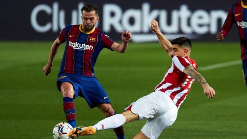 BARSELONA I JUVENTUS PONOVO RAZMENJUJU IGRAČE? Pjanić se vraća u Italiju, a evo ko bi mogao da krene put Španije BARSELONA I JUVENTUS PONOVO RAZMENJUJU IGRAČE? Pjanić se vraća u Italiju, a evo ko bi mogao da krene put Španije