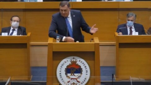 ПРЕ РАТА СИ СЕ ВОЗИО НА БИЦИКЛИ: Жестока свађа Додика и Станића - Тражио ми два милиона марака да пређе у СНСД! (ВИДЕО) ПРЕ РАТА СИ СЕ ВОЗИО НА БИЦИКЛИ: Жестока свађа Додика и Станића - Тражио ми два милиона марака да пређе у СНСД! (ВИДЕО)
