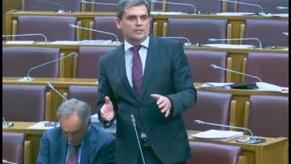 ПУКЛА БРУКА У ЦРНОЈ ГОРИ: Саветник потпредседника Владе ухапшен у Швајцарској због изнуде новца