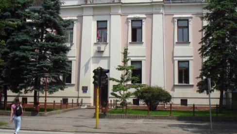 DANI OTVORENIH VRATA: Osmaci će 13. i 14. maja moći da obiđu Ekonomsko-trgovinsku školu u Požarevcu DANI OTVORENIH VRATA: Osmaci će 13. i 14. maja moći da obiđu Ekonomsko-trgovinsku školu u Požarevcu