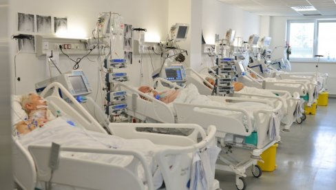 NEĆE BITI LISTA ČEKANJA ZA SKENER, A NI ZA MAGNETNU REZONANCU: Predsednik saopštio da će se rešiti veliki problem za pacijente NEĆE BITI LISTA ČEKANJA ZA SKENER, A NI ZA MAGNETNU REZONANCU: Predsednik saopštio da će se rešiti veliki problem za pacijente