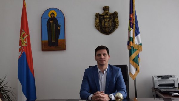 БЕСПОВРАТНА СРЕДСТВА ЗА ПЛАНСКА ДОКУМЕНТА: Стиже помоћ за Лапово из републичког буџета БЕСПОВРАТНА СРЕДСТВА ЗА ПЛАНСКА ДОКУМЕНТА: Стиже помоћ за Лапово из републичког буџета