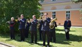 МЕЂУНАРОДНО ТАКМИЧЕЊЕ У БЕЛОРУСИЈИ: Успех Дувачког оркестра ДВД-а из Кикинде (ФОТО) МЕЂУНАРОДНО ТАКМИЧЕЊЕ У БЕЛОРУСИЈИ: Успех Дувачког оркестра ДВД-а из Кикинде (ФОТО)