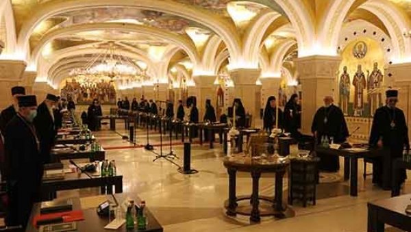 ЈОАНИКИЈУ ТРОН ПОСЛЕ АМФИЛОХИЈА: Свети архијерејски сабор СПЦ састаће се после пуне две године 24. маја у храму на Врачару ЈОАНИКИЈУ ТРОН ПОСЛЕ АМФИЛОХИЈА: Свети архијерејски сабор СПЦ састаће се после пуне две године 24. маја у храму на Врачару