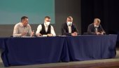 ПОКРАЈИНСКИ СЕКРЕТАР У ВРШЦУ: Улагање у инфраструктуру предуслов за развој спорта ПОКРАЈИНСКИ СЕКРЕТАР У ВРШЦУ: Улагање у инфраструктуру предуслов за развој спорта