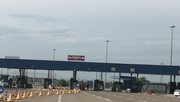 СВИ УСЛОВИ НА ЈЕДНОМ ПАПИРУ: Туристима из Србије и даље забрањено путовање у 18 земаља ЕУ СВИ УСЛОВИ НА ЈЕДНОМ ПАПИРУ: Туристима из Србије и даље забрањено путовање у 18 земаља ЕУ