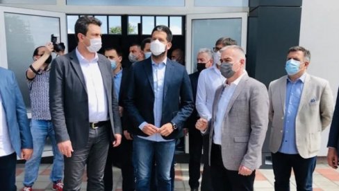 MINISTAR UDOVIČIĆ POSETIO ŠABAC: Ulaganje u sportsku infrastrukturu je preduslov da se nastaviti bogata sportska tradicija! MINISTAR UDOVIČIĆ POSETIO ŠABAC: Ulaganje u sportsku infrastrukturu je preduslov da se nastaviti bogata sportska tradicija!
