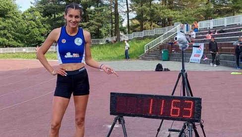 БРАВО ИВАНА: Српкињи сребро на европском првенству! БРАВО ИВАНА: Српкињи сребро на европском првенству!