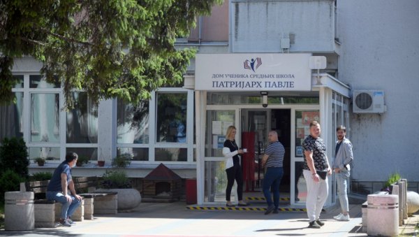 ПРИЈАВЕ ЈОШ СУТРА: Истиче рок за конкурисање за смештај у ученичким домовима ПРИЈАВЕ ЈОШ СУТРА: Истиче рок за конкурисање за смештај у ученичким домовима