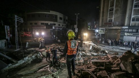 НАЈГОРИ НАПАД НА ГАЗУ: Погинуло најмање 23 особе, срушене три зграде НАЈГОРИ НАПАД НА ГАЗУ: Погинуло најмање 23 особе, срушене три зграде