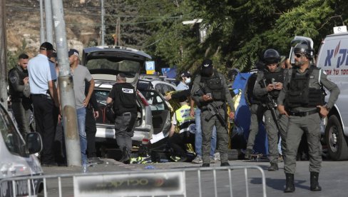 HAMAS PREUZEO ODGOVORNOST ZA JUTROŠNJI NAPAD NA IZRAEL: Jedna žena poginula, više osoba ranjeno HAMAS PREUZEO ODGOVORNOST ZA JUTROŠNJI NAPAD NA IZRAEL: Jedna žena poginula, više osoba ranjeno