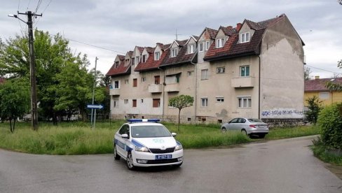 УБИЈЕНА АНА ИЗ ВАЉЕВА МАЈКА ДВОЈЕ МАЛОЛЕТНЕ ДЕЦЕ: Полиција трага за убицом - Сумња се на њеног бившег партнера УБИЈЕНА АНА ИЗ ВАЉЕВА МАЈКА ДВОЈЕ МАЛОЛЕТНЕ ДЕЦЕ: Полиција трага за убицом - Сумња се на њеног бившег партнера