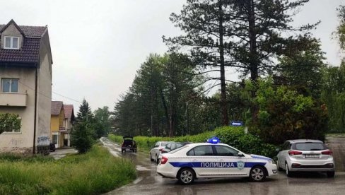 УБИЦА АНУ ЧЕКАО У ЗАСЕДИ: Жена пронађена у локви крви, издахнула на лицу места! УБИЦА АНУ ЧЕКАО У ЗАСЕДИ: Жена пронађена у локви крви, издахнула на лицу места!