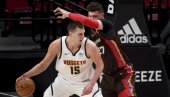 JOKIĆ O NEUSPELOM EKSPERIMENTU: Nurkić i ja nismo mogli da igramo zajedno (VIDEO) JOKIĆ O NEUSPELOM EKSPERIMENTU: Nurkić i ja nismo mogli da igramo zajedno (VIDEO)