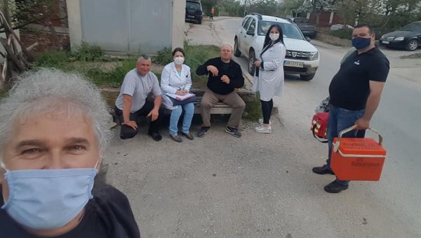ЗАХАРИЈЕВ У БОСИЛЕГРАДУ ИДЕ КА 7. МАНДАТУ И ОБАРА РЕКОРД: Нисам ја диктатор, само слушам народ ЗАХАРИЈЕВ У БОСИЛЕГРАДУ ИДЕ КА 7. МАНДАТУ И ОБАРА РЕКОРД: Нисам ја диктатор, само слушам народ