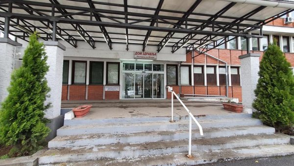 УКИНУТА ВАНРЕДНА СИТУАЦИЈА: Петровац на Млави више нема потребу за ковид болницом УКИНУТА ВАНРЕДНА СИТУАЦИЈА: Петровац на Млави више нема потребу за ковид болницом