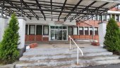 UKINUTA VANREDNA SITUACIJA: Petrovac na Mlavi više nema potrebu za kovid bolnicom UKINUTA VANREDNA SITUACIJA: Petrovac na Mlavi više nema potrebu za kovid bolnicom