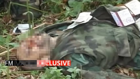 ЕКСКЛУЗИВНИ СНИМАК: Терористи ОВК над телом мртвог Руса на Кошарама (УЗНЕМИРУЈУЋ ВИДЕО) ЕКСКЛУЗИВНИ СНИМАК: Терористи ОВК над телом мртвог Руса на Кошарама (УЗНЕМИРУЈУЋ ВИДЕО)