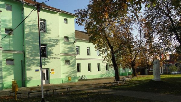 ФИЛМ О ДЕПРЕСИЈИ КОД МЛАДИХ: Ученица Хемијско-медицинске школе из Вршца написала сценарио на основу личног искуства ФИЛМ О ДЕПРЕСИЈИ КОД МЛАДИХ: Ученица Хемијско-медицинске школе из Вршца написала сценарио на основу личног искуства