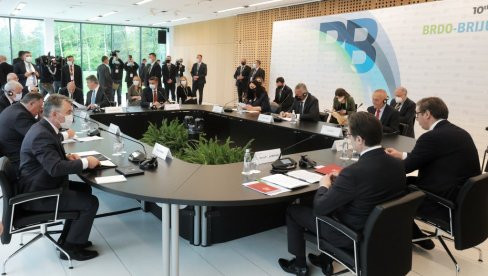 НОВОСТИ ИСТРАЖУЈУ: Хоће ли Брисел понудити нашем региону привилеговано партнерство мали шенген НОВОСТИ ИСТРАЖУЈУ: Хоће ли Брисел понудити нашем региону привилеговано партнерство мали шенген