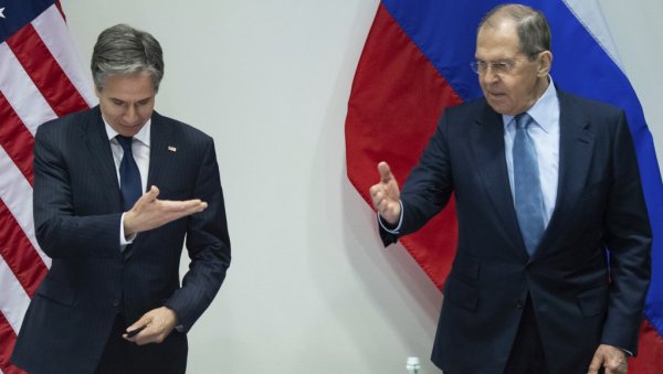 БЕЗ САГЛАСЈА НА СКУПУ У РЕЈКЈАВИКУ: На Исланду сусрет Лаврова и Блинкена БЕЗ САГЛАСЈА НА СКУПУ У РЕЈКЈАВИКУ: На Исланду сусрет Лаврова и Блинкена
