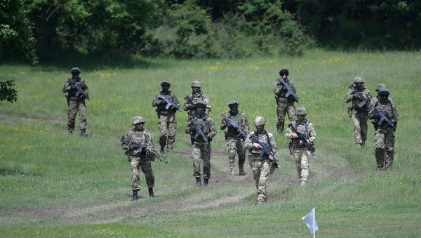 АМЕРИЧКИ ПУКОВНИК ОТКРИВА: Ово су приоритети Пентагона у Србији АМЕРИЧКИ ПУКОВНИК ОТКРИВА: Ово су приоритети Пентагона у Србији