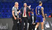 ZVEZDA IZAŠLA SA DOKAZIMA: Evo kako su crveno-beli opljačkani u Podgorici (VIDEO) ZVEZDA IZAŠLA SA DOKAZIMA: Evo kako su crveno-beli opljačkani u Podgorici (VIDEO)