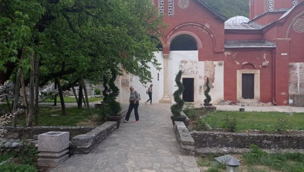 САБОР СПЦ У ПЕЋКОЈ ПАТРИЈАРШИЈИ: Почиње 14. маја саборном светом литургијом САБОР СПЦ У ПЕЋКОЈ ПАТРИЈАРШИЈИ: Почиње 14. маја саборном светом литургијом