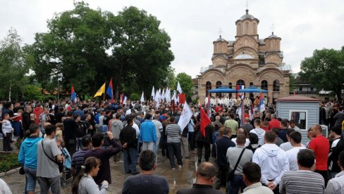 KURTI TRAŽI SVOG MIRAŠA: Vlasti lažne države po Milovom receptu udaraju na SPC KURTI TRAŽI SVOG MIRAŠA: Vlasti lažne države po Milovom receptu udaraju na SPC