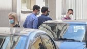 САСЛУШАНИ МАСЕР И ЊЕГОВА МАЈКА: Бранили се ћутањем - Тужилаштво предложило притвор САСЛУШАНИ МАСЕР И ЊЕГОВА МАЈКА: Бранили се ћутањем - Тужилаштво предложило притвор