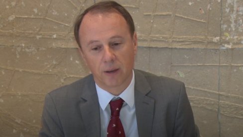SKLON KRŠENJU PRAVILA I PROCEDURA Opozicioni portal BIRN 2021. pisao potpuno dugačije o svom današnjem miljeniku dekanu Đokiću