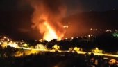 VELIKI POŽAR U UŽICU: Gori nekadašnji studentski dom, situacija ozbiljna (FOTO/VIDEO) VELIKI POŽAR U UŽICU: Gori nekadašnji studentski dom, situacija ozbiljna (FOTO/VIDEO)