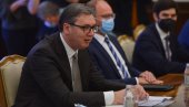 ВУЧИЋ СУТРА СА ФАЛКОНИЈЕМ: Председник се састаје са амбасадором Француске ВУЧИЋ СУТРА СА ФАЛКОНИЈЕМ: Председник се састаје са амбасадором Француске