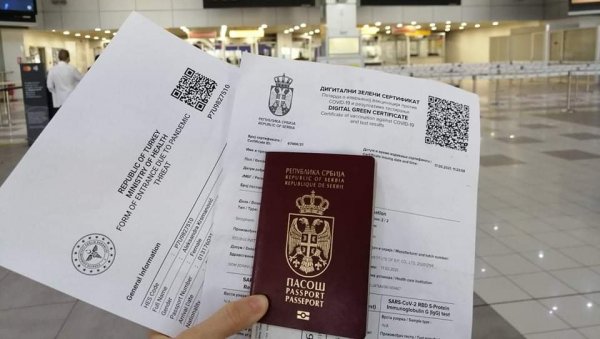 КАКО НА ЛЕТОВАЊЕ У ТУРСКУ? Довољна је вакцина, али траже још један важан документ КАКО НА ЛЕТОВАЊЕ У ТУРСКУ? Довољна је вакцина, али траже још један важан документ