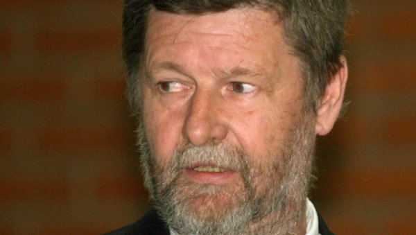 ТИТОВОМ УНУКУ ОСАМ МЕСЕЦИ ЗАТВОРА: Потврђена пресуда Едварду Брозу за саобраћајну несрећу коју је изазвао у Земуну 1992. ТИТОВОМ УНУКУ ОСАМ МЕСЕЦИ ЗАТВОРА: Потврђена пресуда Едварду Брозу за саобраћајну несрећу коју је изазвао у Земуну 1992.